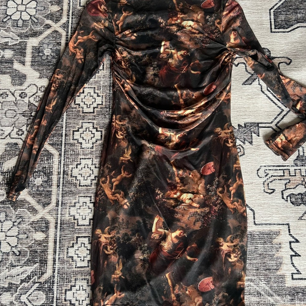 PrettyLittleThing Artistic Print Long Sleeve Dress